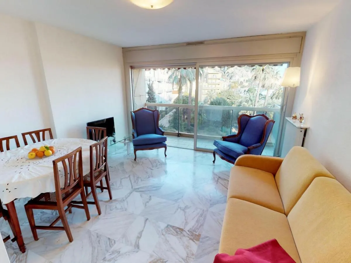 Apartment Grand 2P Avec Terrasse, Apercu Mer Et Garage Prive - Menton Garavan - Fr-1-196-268 France